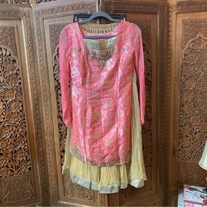 EUC Sharara pinkish coral/salmon with metallic trim